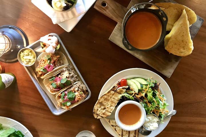 Dining 49 of 77